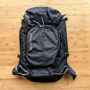 Kelty Redwing 32 Day Pack w/ Rain Cover Black